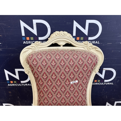 418 - BEDROOM CHAIR