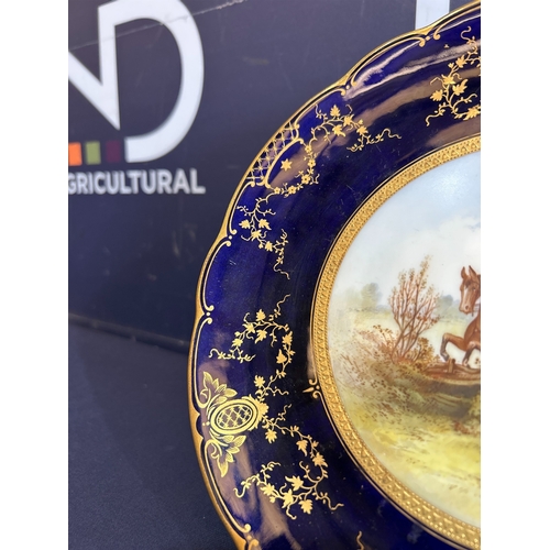 690 - COALPORT HAND PAINTED HUNTING PLATES