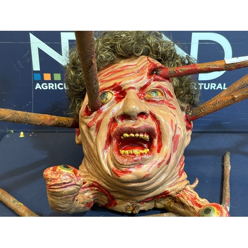 7 - SPIDER-HEAD REPLICA PROP