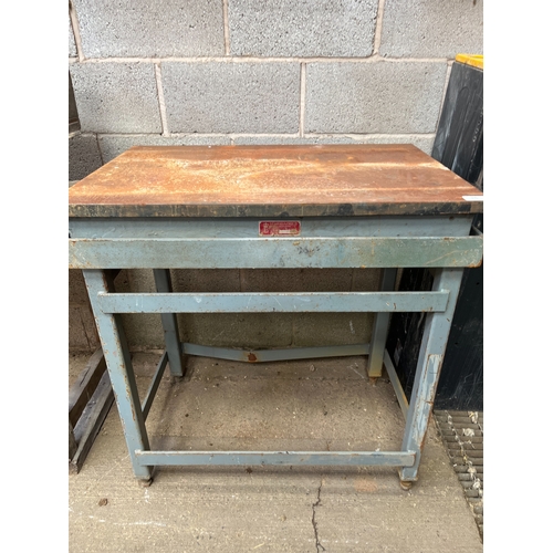 Lot 25        