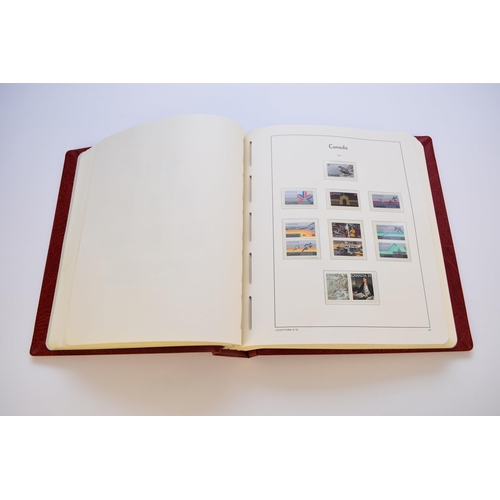 237 - Canada stamp collection (1952 - 90) in Red Lighthouse de luxe printed album, umm and complete