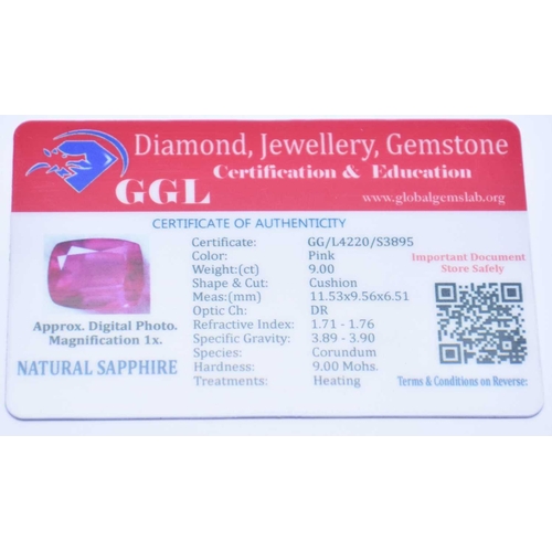 186 - An unmounted cushion cut synthetic pink sapphire, approx 9.00cts, weight approx 1.7g