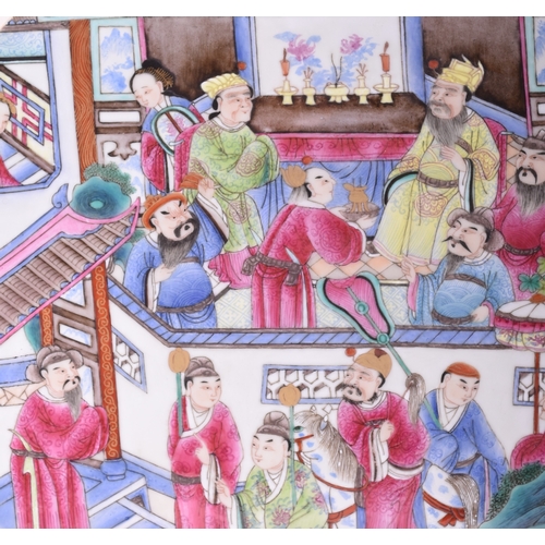 55 - A Chinese famille rose circular plaque, Qing Dynasty, 19th century Finely painted in colours with hi... 