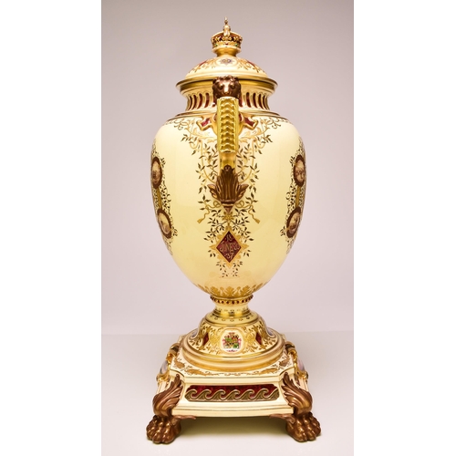 222 - An impressive Coalport limited edition Queen Victoria Diamond Jubilee vase and cover, 1897 made excl... 