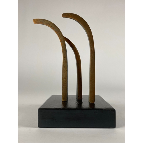 496 - Philip Hearsey (b.1946) Summer Wind 10, monogram signature to verso, bronze on slate base, abstract ... 