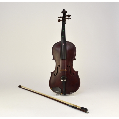 590 - An early 20th century violin, style of Bergonzi One piece back, of reddish brown colour, labelled in... 