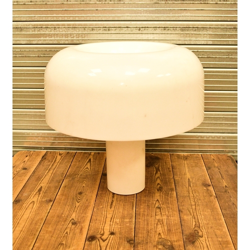 652 - Luigi Massoni for Guzzini: a Large mushroom table lamp, circa 1970 Wide opaque shade of mushroom sha... 