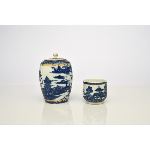 134 - A Caughley 'Pagoda' tea canister and cover, circa 1780-85, transfer-printed in underglaze blue, prin... 