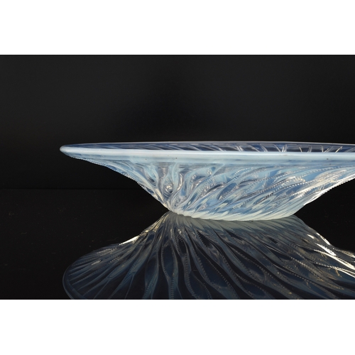 152 - A René Lalique 'Algues' bowl, designed in 1933, opalescent glass with spiralling seaweed trails, ste... 