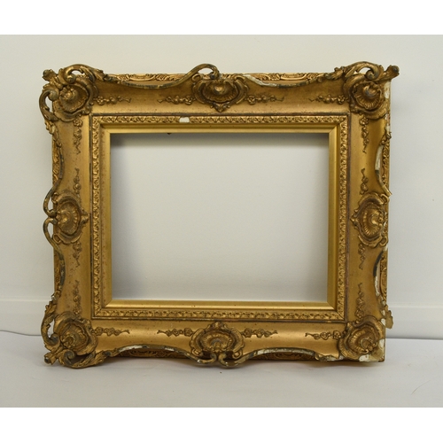 69 - A Pair of Early 20th Century Picture Frames, measuring inside 36 x 46 cm, outside 58 x 68 cm