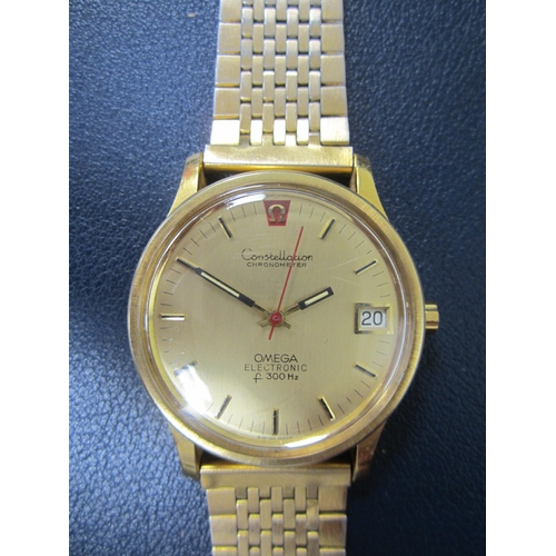 60 - Omega: A gentleman's gold plated wristwatch Model: Constellation F300 Electronic Reference: 198.0003... 