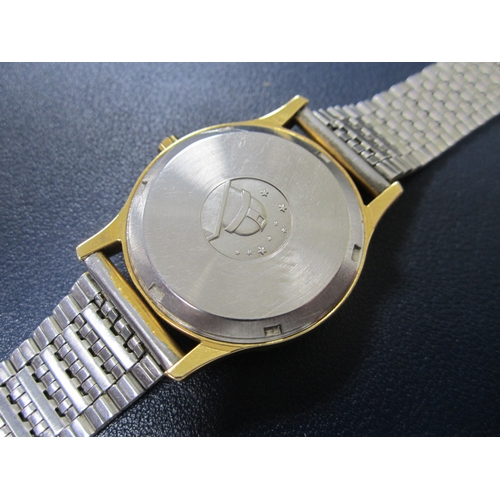60 - Omega: A gentleman's gold plated wristwatch Model: Constellation F300 Electronic Reference: 198.0003... 