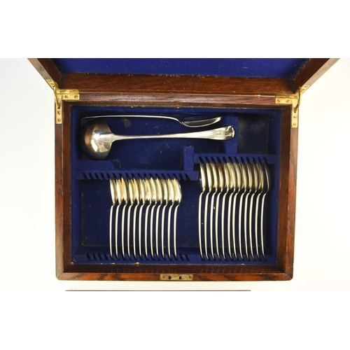 5 - A canteen of silver Old English pattern flatware, Josiah Williams & Co, London 1908, comprising; twe... 