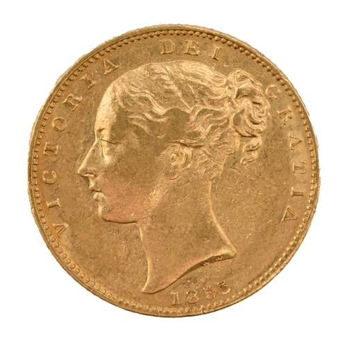 297 - Victoria Gold Young Head Sovereign, shield back, dated 1855, within fitted case