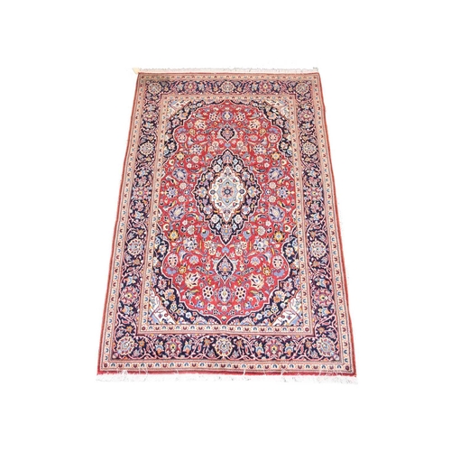 333 - A Kashan rug 214cm x134cm