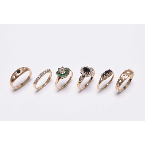 381 - A 9ct gold emerald and diamond cluster ring, size J, together with a 9ct gold sapphire cluster ring,... 