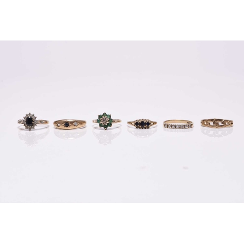 381 - A 9ct gold emerald and diamond cluster ring, size J, together with a 9ct gold sapphire cluster ring,... 