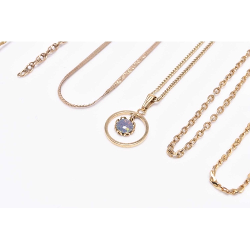 390 - A small collection of jewellery, comprising; two 9ct gold signet rings (one split), a 9ct gold chain... 