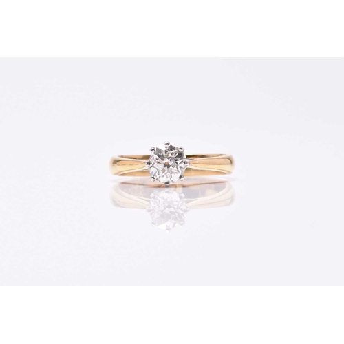 16 - A 22ct gold single stone diamond ring, the old cut diamond claw set in white gold to yellow gold sha... 