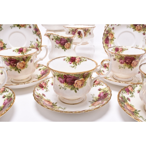 93 - A Royal Albert 'Old Country Roses' dinner and tea service, mainly circa 1962-1974, but some pieces w... 