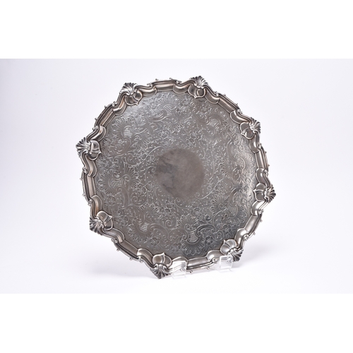 10 - An Edwardian circular silver salver, William Hutton & Sons Co Ltd, Sheffield 1902, with pie crust an... 