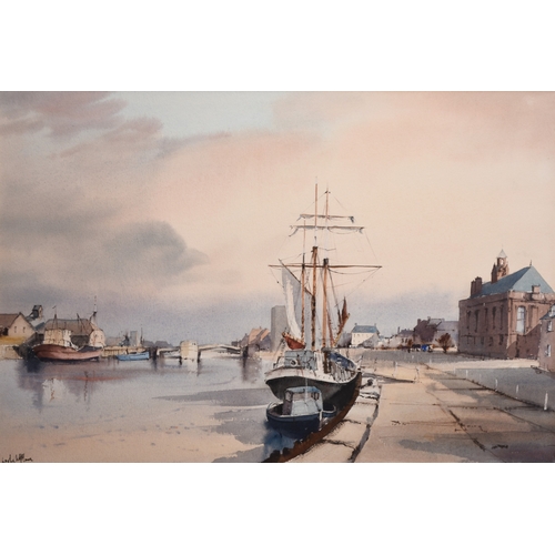 32 - Leslie L Hardy Moore (1907-1997) Early Morning, Great Yarmouth, signed lower left, watercolour and i... 