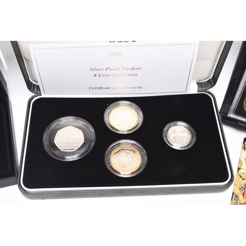 210 - A small collection of UK commemorative coinage comprising: 
2005 silver proof Piedfort 4 coin collec... 