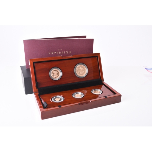 229 - The 2017 UK 5 coin sovereign collection - proof Elizabeth II. Five pound sovereign, double sovereign... 