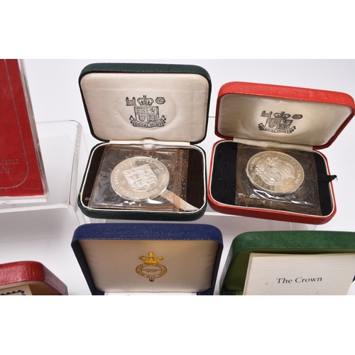 268 - A collection of royal commemorative coinage, mainly 1972 Elizabeth II silver and cupro-nickel coinag... 