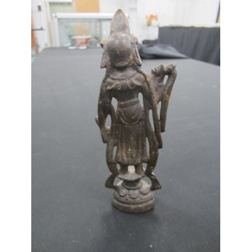 104 - A Sino-Tibetan bronze alloy figure of a bodhisattva, 18th/19th century 15cm high Condition:Generally... 