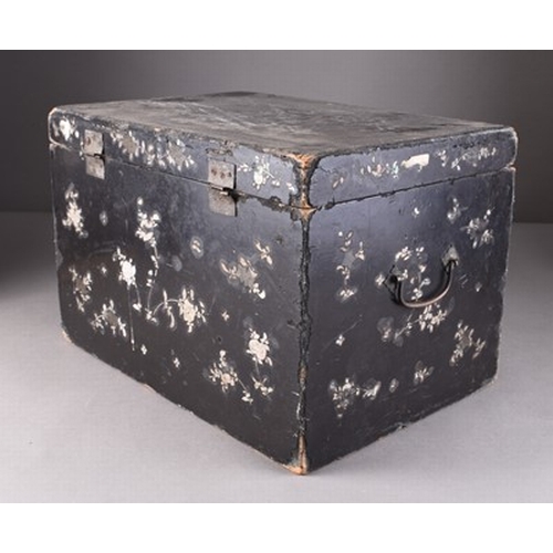 123 - A Chinese Fuzhou (Foochow) lacquer chest, Qing Dynasty The top decorated with a garden landscape, th... 