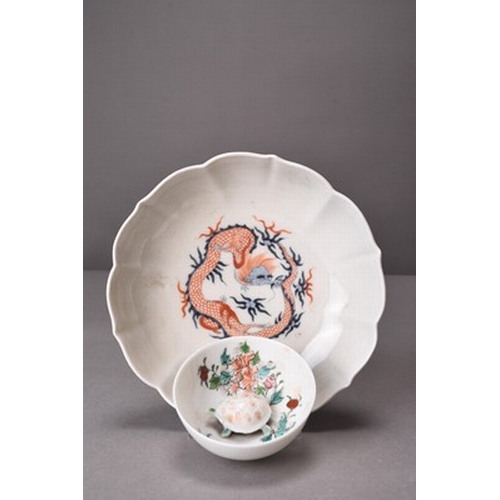 198 - Two Japanese Imari bowls, Meiji era The first of cusped form and decorated with a dragon14.5cm dia.,... 