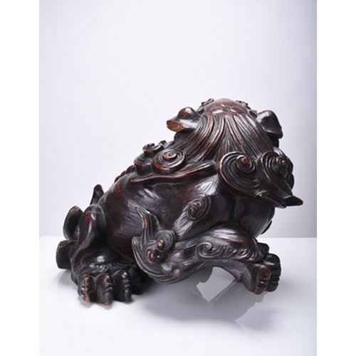 230 - A large Japanese carved wood figure of a komainu, Edo/Meiji era Signed to the underside. 32cm long x... 