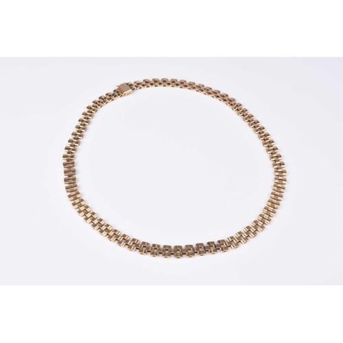 191 - A 9ct yellow gold three bar brick link chain necklace, with integral clasp, 38cm long, weight approx... 