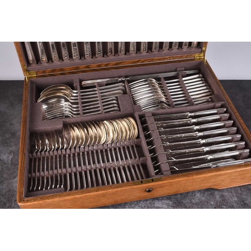 28 - A cased canteen of Mappin & Webb silver plated cutlery, the eight place setting comprises; side kniv... 