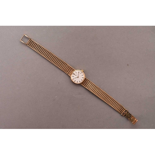 321 - Omega: A lady's 9ct gold bracelet watch Reference: 711.553.0 Date: 1968 Movement: 17 jewel Cal.620 m... 