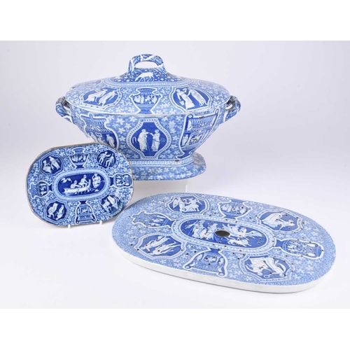 477 - A Spode 'Greek' pattern blue and white earthenware meat drainer, circa 1820-30, transfer-printed in ... 