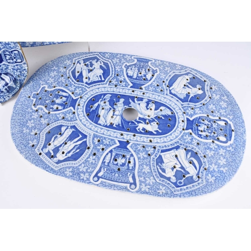 477 - A Spode 'Greek' pattern blue and white earthenware meat drainer, circa 1820-30, transfer-printed in ... 