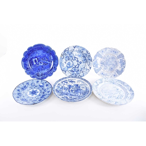 479 - A collection of English blue and white pottery plates, comprising Rogers 'Elephant' pattern, impress... 