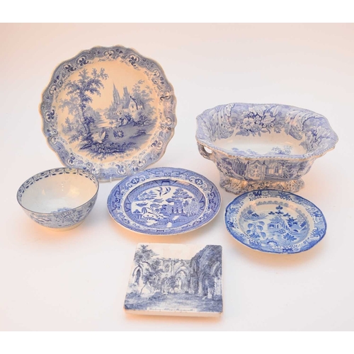 480 - A collection of English blue and white pottery, early 19th century, including a Davenport 'Muleteer'... 