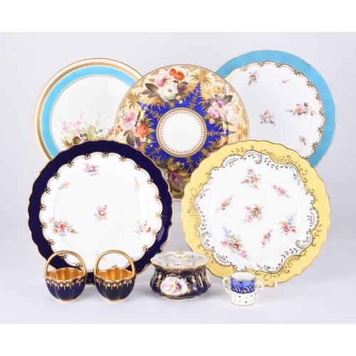 489 - A mixed group of ceramics comprising a pair of Victorian dessert plates, centrally painted with flor... 