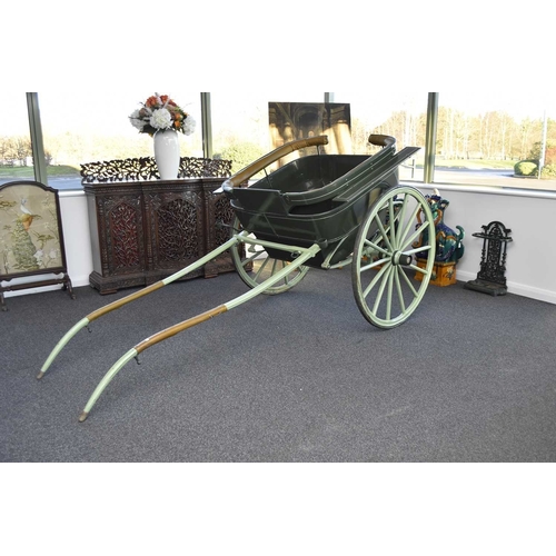 70 - A horse-drawn governess cart, early 20th century By John Roberts & Son, Llandudno, Painted dark and ... 