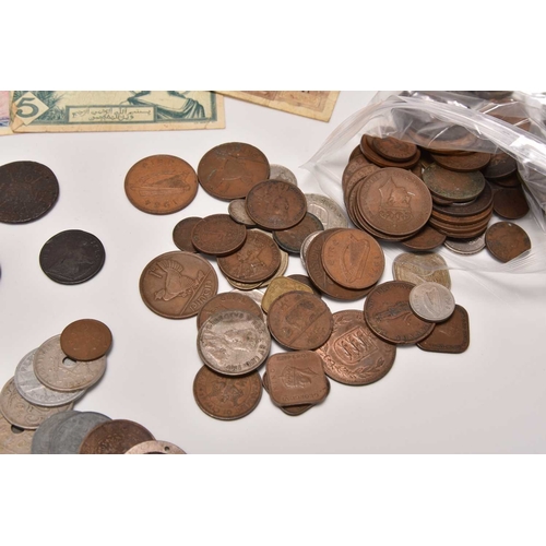 184 - A large assorted collection of world silver, cupro-nickel, copper, bronze and aluminium coinage, app... 