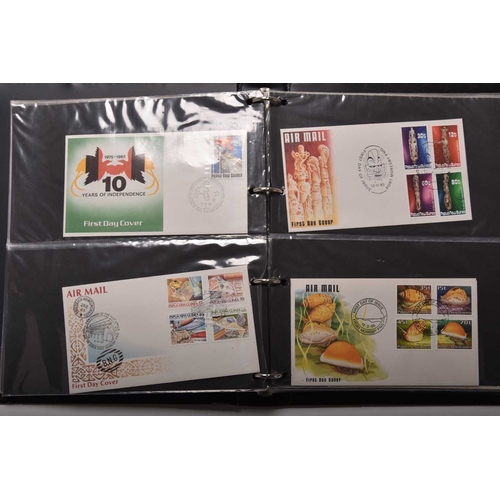 241 - Stamps and covers etc from Islands, to include; Papua New Guinea (5 albums -1960s-90s mint and used,... 