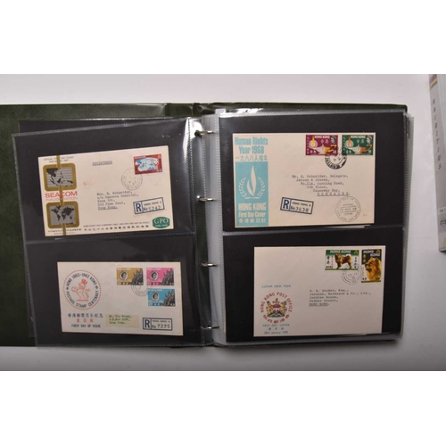 241 - Stamps and covers etc from Islands, to include; Papua New Guinea (5 albums -1960s-90s mint and used,... 