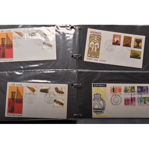 241 - Stamps and covers etc from Islands, to include; Papua New Guinea (5 albums -1960s-90s mint and used,... 