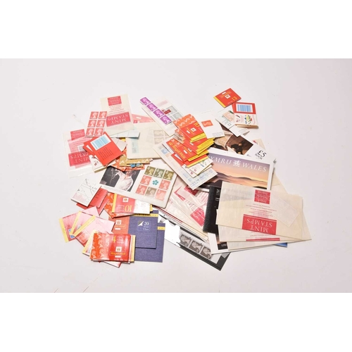 281 - A very large collection of Great Britain First Day Covers definitives, commemoratives, regionals, bo... 