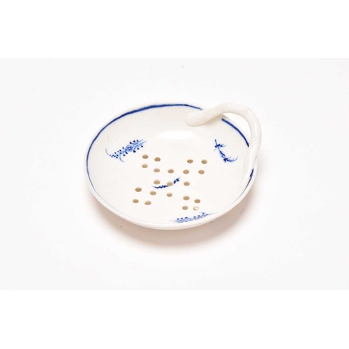 46 - An uncommon Caughley 'Locre Sprigs' egg drainer, circa 1784-99, unmarked, 8.5cm wide Provenance: Dav... 