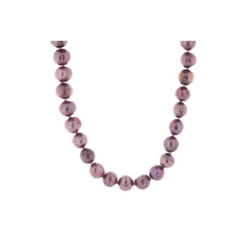 126 - Round pink 7.0 - 7.5mm freshwater cultured pearl necklace.
Pearl quality AAA. This necklace is 26 in... 