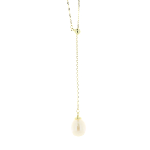 131 - 9.0 - 9.5mm freshwater cultured pearl gold plated silver necklace.
Pearl quality AAA. The chain is 1... 